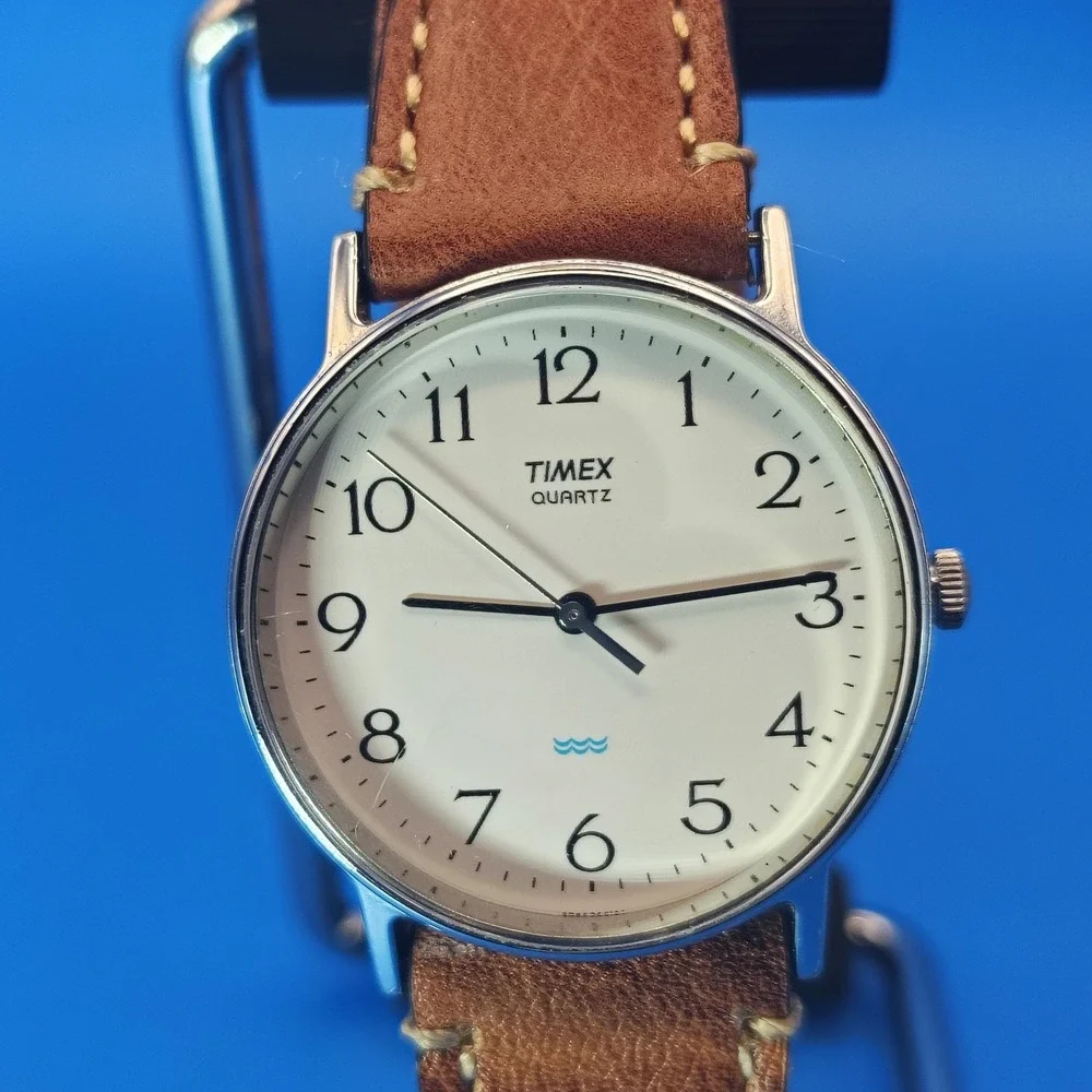 Vintage 2007 Timex 32mm Mens Quartz Dress Watch New Leather Strap RESTORED‎